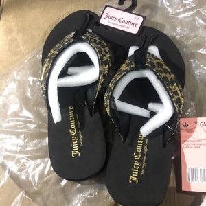 Juicy Couture JC-Smitk black/gold woman's flip flops Size 6M- New w/tags